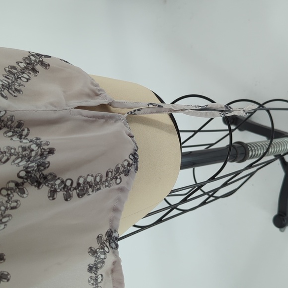 Joe Fresh Jewel Print Blouse Gray S causal Business casual preppy chiffon - Picture 5 of 8